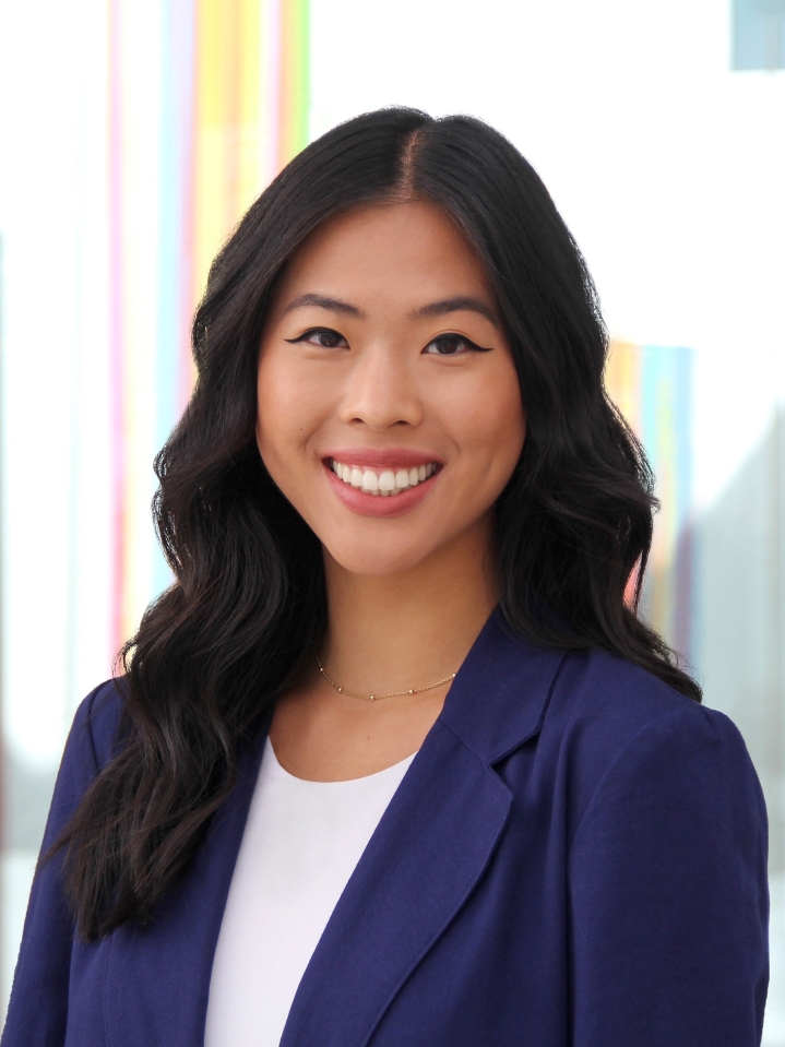 Dr. Quinnie Phan, DDS Dr. Quinnie Phan, DDS